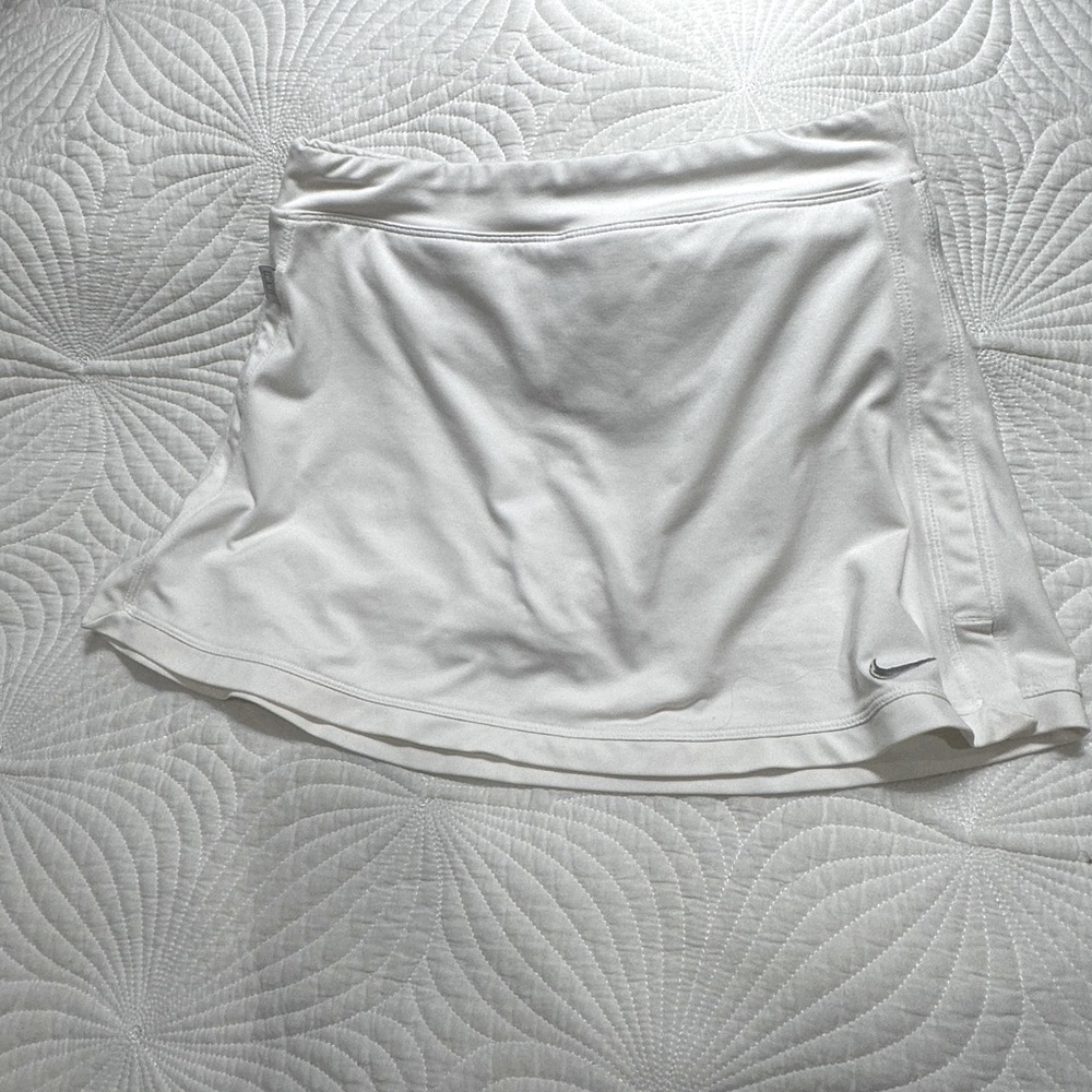 White Nike Skorts